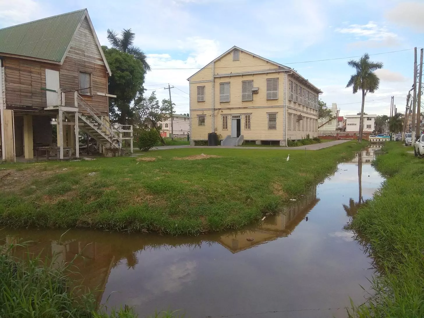 wooden buildings georgetown guyana