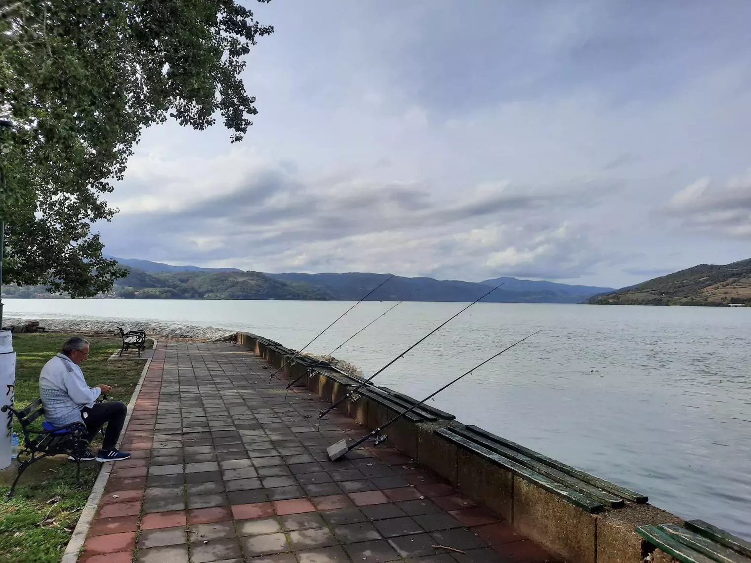 djerdap serbia donji milanovac fishing