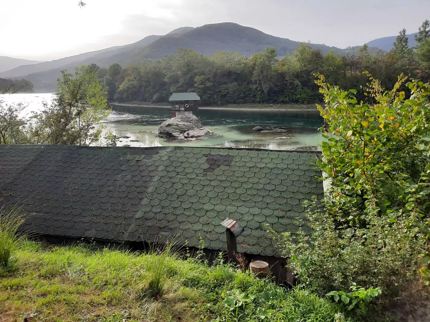 tara serbia drina river house roof