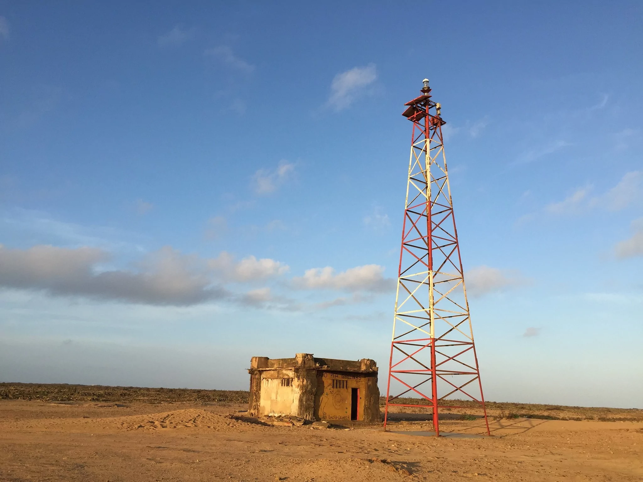 colombia faro punta gallinas