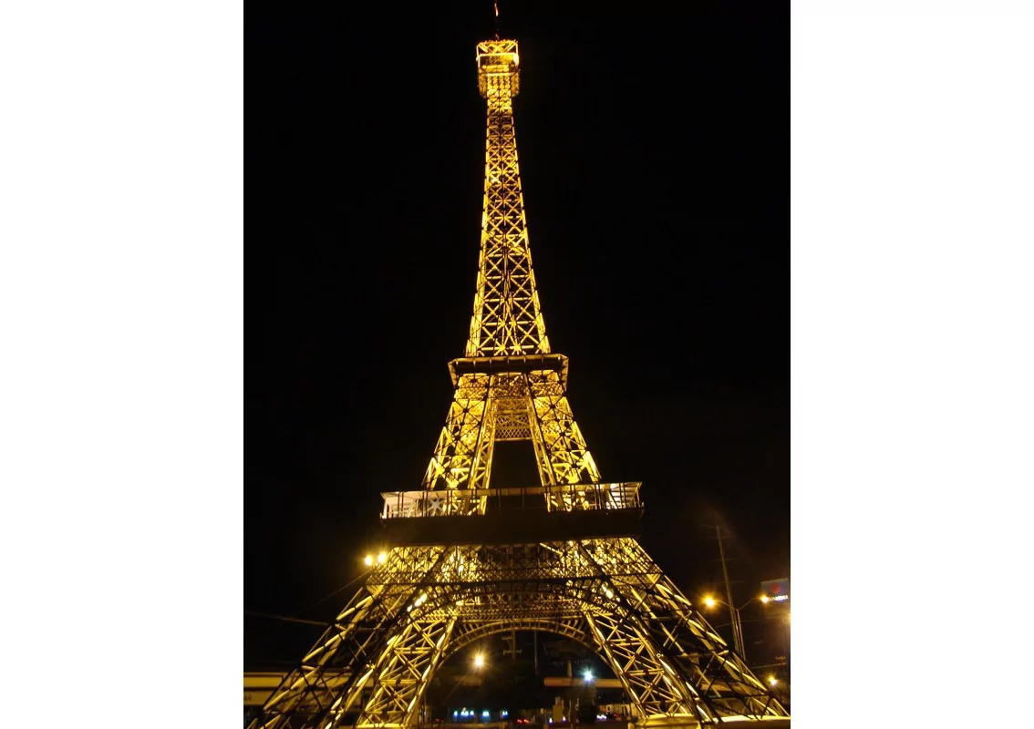 gomez palacio mexico eiffel tower replica