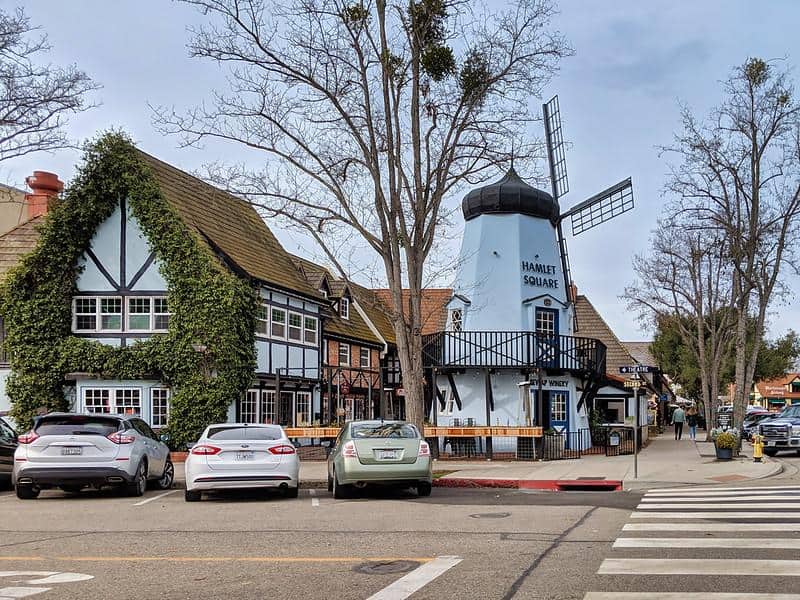 solvang california usa hamlet square