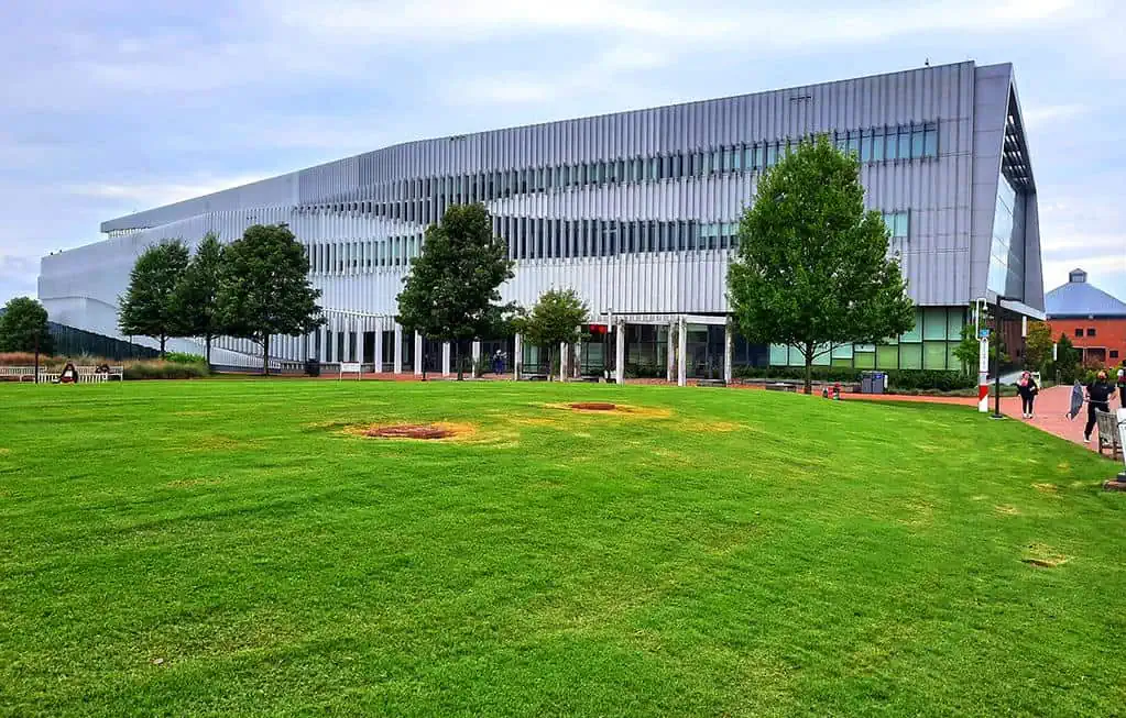 hunt library university north carolina us building