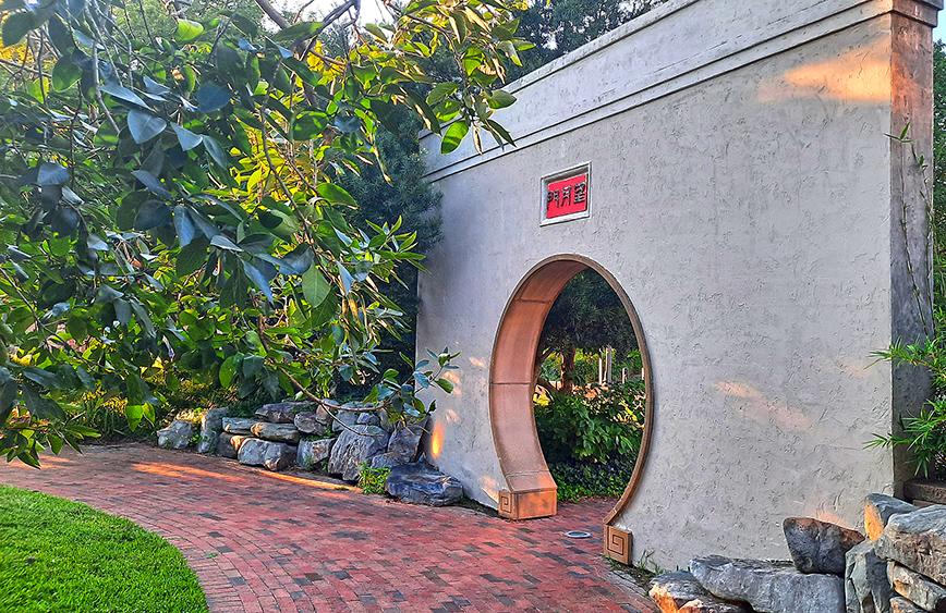 taiwanese garden norfolk virgina us gate