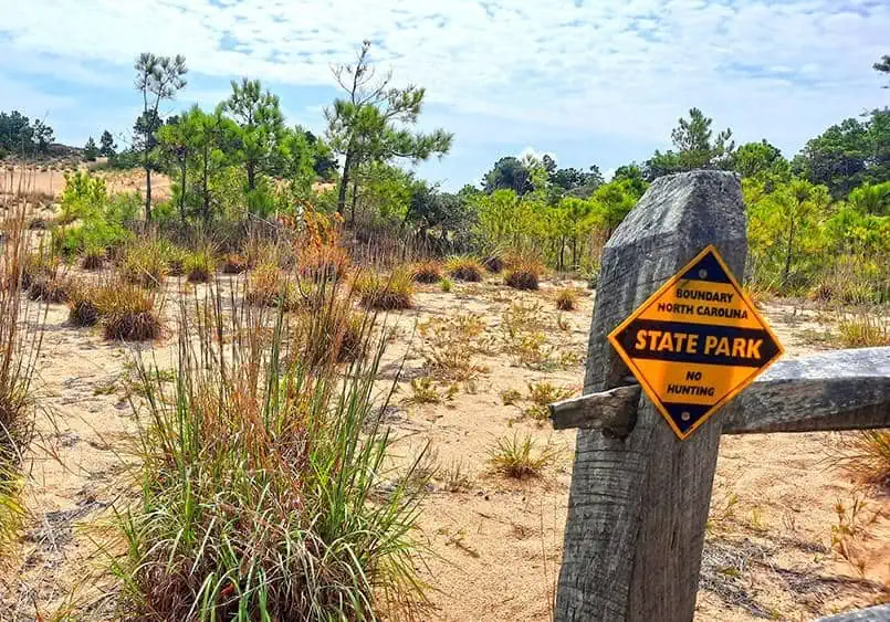 run hill nature preserve north carolina us fence sign
