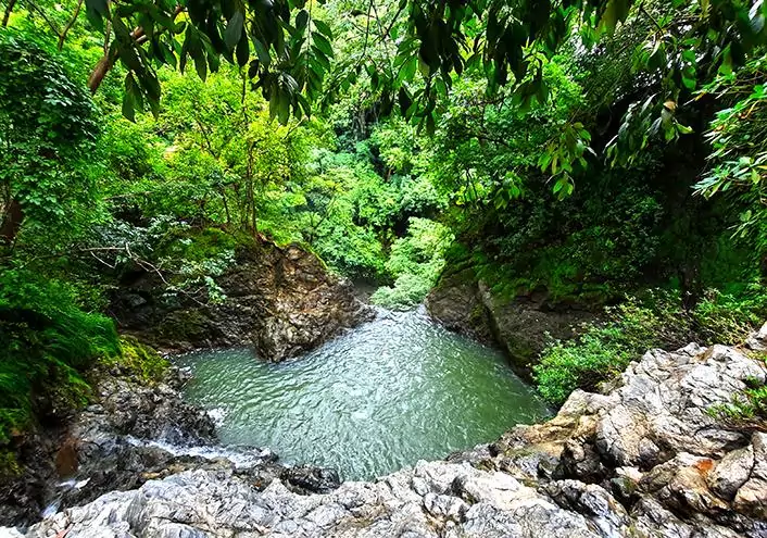 costa rica montezuma waterfall downwards view