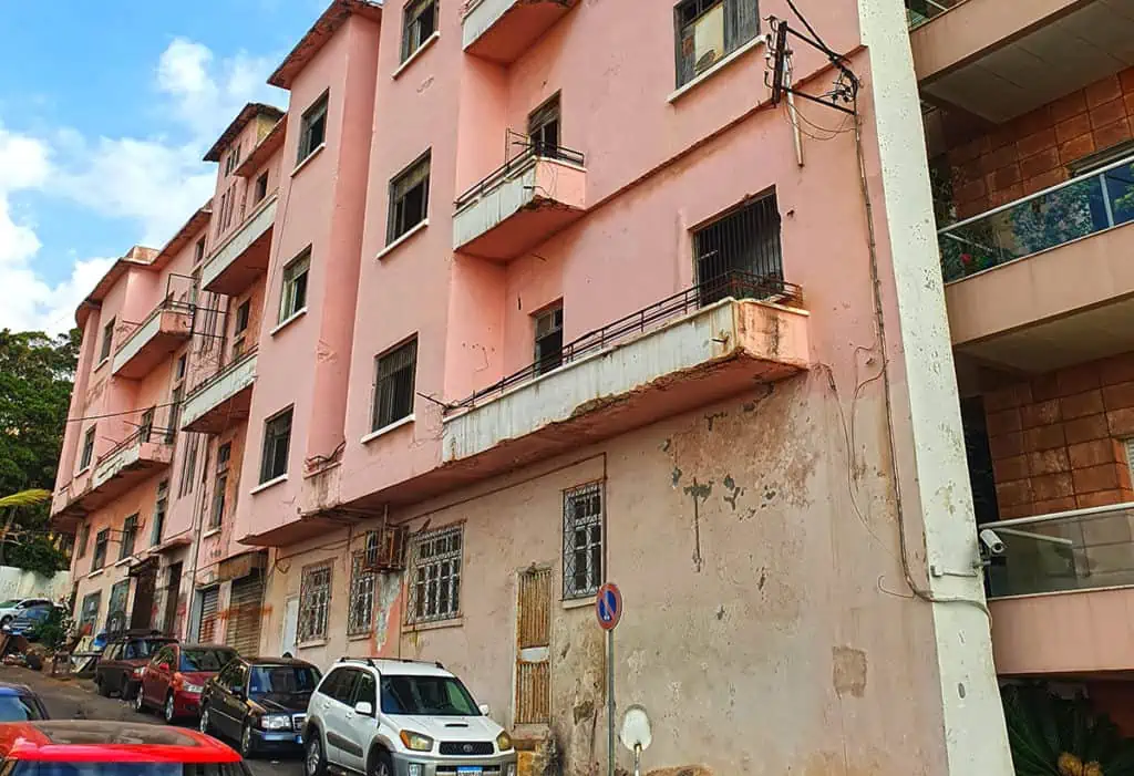 Al Basa Grudge Building Beirut Lebanon two brothers 1
