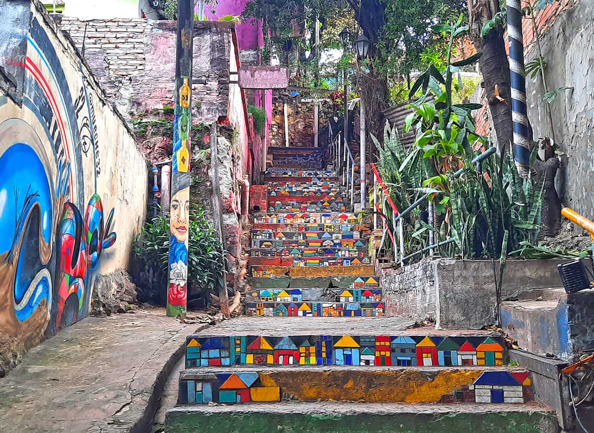 Loma San Jeronimo Escalinata Asuncion Paraguay 3