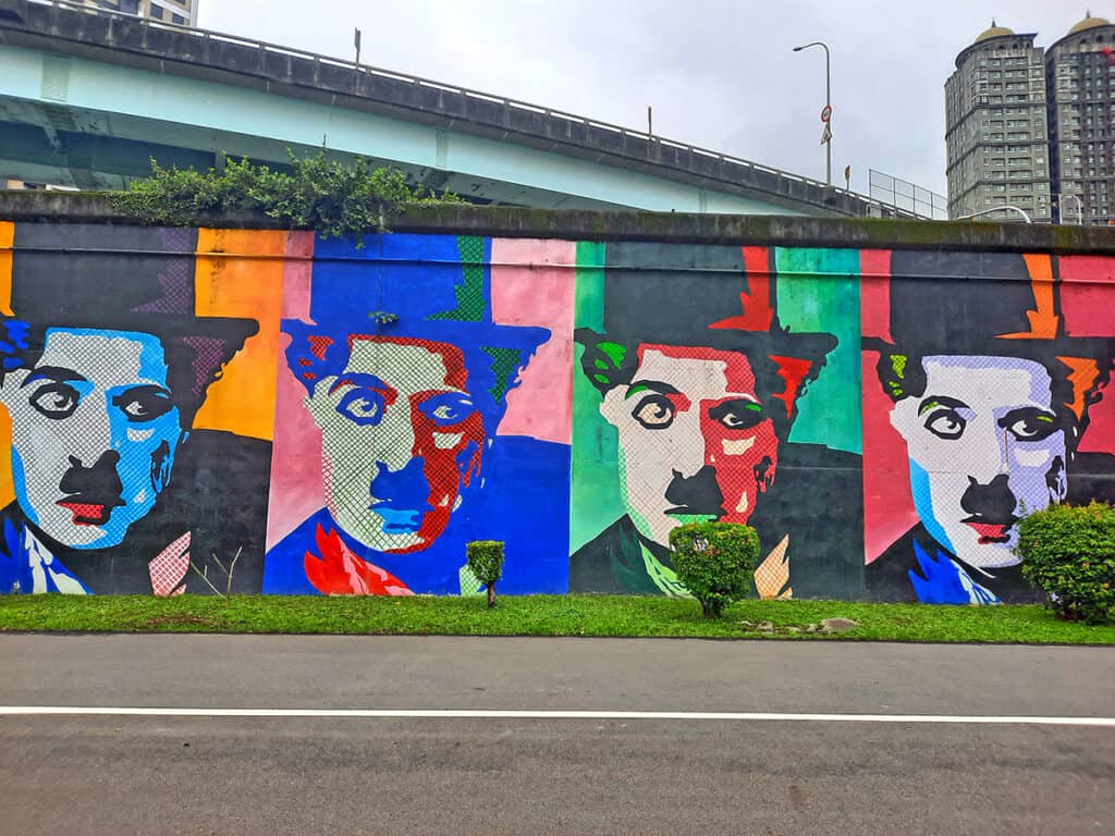 Jiangzicui Scenic Riverside Park Murals Taipei Taiwan 15