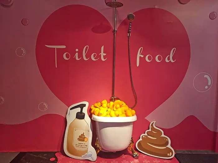 Modern Toilet Theme Restaurant Taipei Taiwan 4
