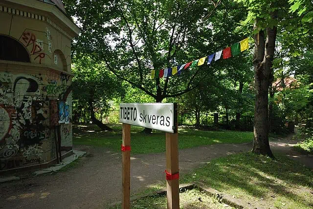 Uzupis Vilnius Tibet Square