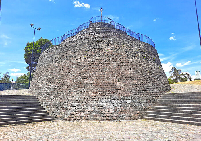 El Churo de la Alameda Quito Ecuador 12