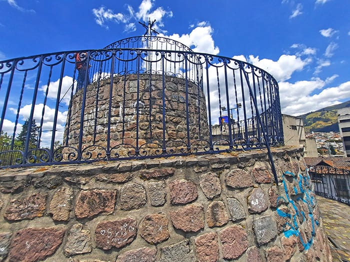 El Churo de la Alameda Quito Ecuador 7