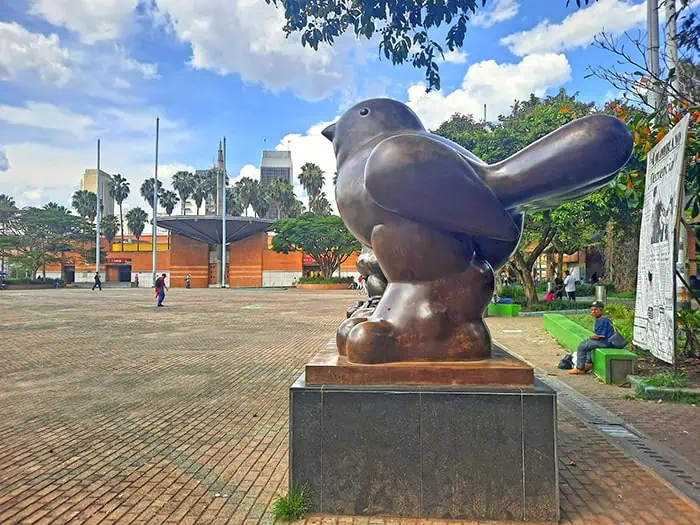 Fernando Botero Fat Bird Sculptures 10