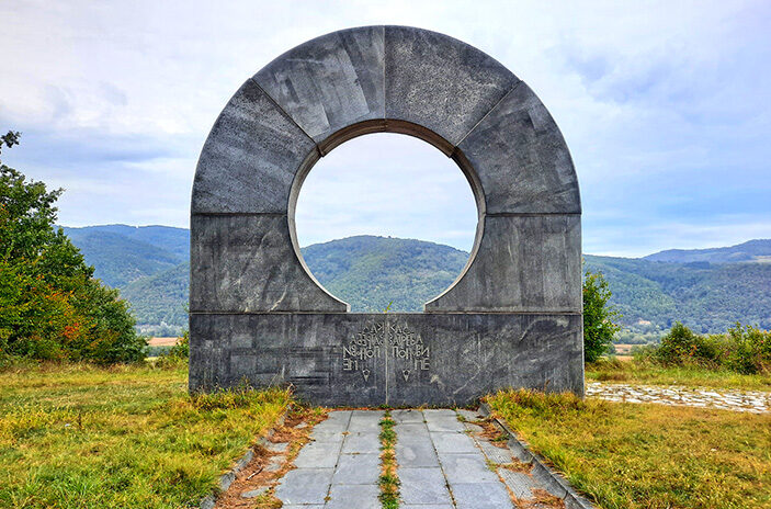 Popina Monument Park Stulac Serbia 11